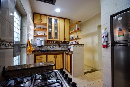 Casa de condomínio à venda com 191m², 5 quartos e 2 vagasCozinha