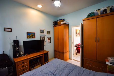 Casa de condomínio à venda com 191m², 5 quartos e 2 vagasQuarto 2