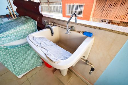 Casa de condomínio à venda com 191m², 5 quartos e 2 vagasÁrea de Serviço 2