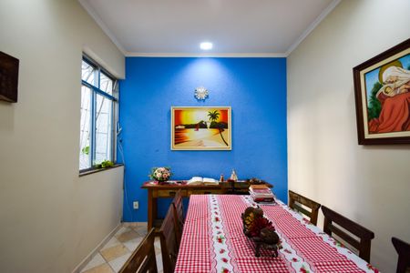 Casa de condomínio à venda com 191m², 5 quartos e 2 vagasCopa