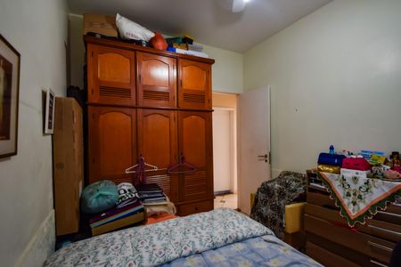 Casa de condomínio à venda com 191m², 5 quartos e 2 vagasQuarto 1