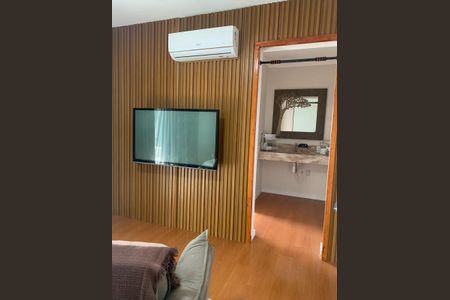 Casa à venda com 400m², 5 quartos e 6 vagasSala Casa 1