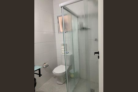 Casa à venda com 400m², 5 quartos e 6 vagasBanheiro 1 Casa 2