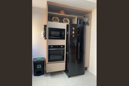 Casa à venda com 400m², 5 quartos e 6 vagasCozinha Casa 1