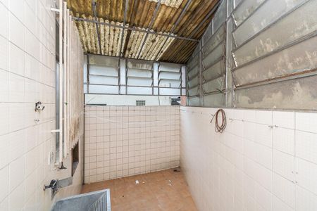 Apartamento para alugar com 68m², 2 quartos e 1 vagaÁrea de Serviço