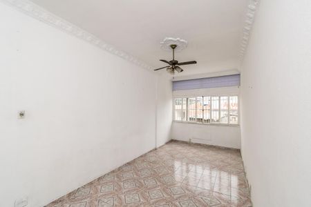 Apartamento para alugar com 68m², 2 quartos e 1 vagaSala