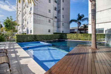 Apartamento para alugar com 57m², 2 quartos e 1 vaga Apartamento para alugar com 57m², 2 quartos e 1 vagaÁrea comum - Piscina