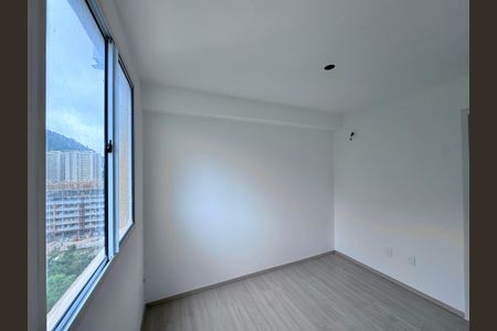 Apartamento à venda com 60m², 3 quartos e 1 vaga Apartamento à venda com 60m², 3 quartos e 1 vagaSuíte