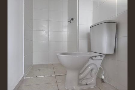 Apartamento à venda com 60m², 3 quartos e 1 vaga Apartamento à venda com 60m², 3 quartos e 1 vagaBanheiro Social