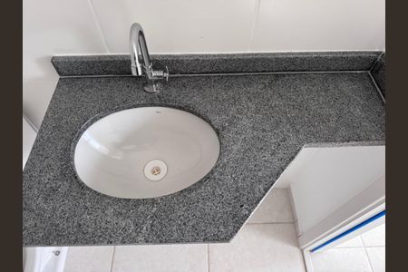 Apartamento à venda com 60m², 3 quartos e 1 vaga Apartamento à venda com 60m², 3 quartos e 1 vagaBanheiro Social