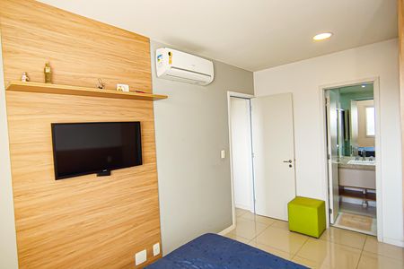 Apartamento à venda com 77m², 2 quartos e 1 vagaSuíte