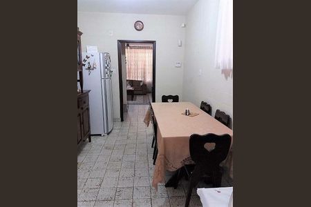 Casa à venda com 3 quartos, 160m² em Vila Cordeiro, São Paulo