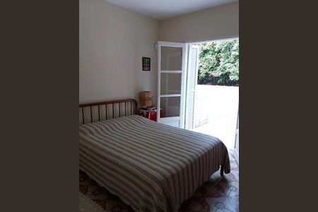 Casa à venda com 3 quartos, 160m² em Vila Cordeiro, São Paulo