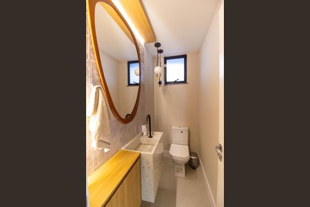 Casa à venda com 190m², 3 quartos e 1 vaga