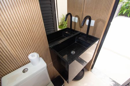 Casa à venda com 190m², 3 quartos e 1 vaga