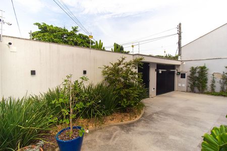 Casa à venda com 190m², 3 quartos e 1 vaga