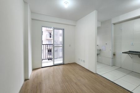 Apartamento para alugar com 42m², 2 quartos e sem vaga Apartamento para alugar com 42m², 2 quartos e sem vagaSala