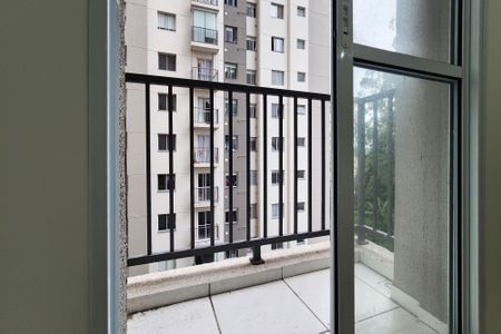 Apartamento para alugar com 42m², 2 quartos e sem vaga Apartamento para alugar com 42m², 2 quartos e sem vagaVaranda