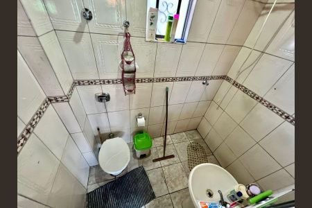 Casa à venda com 479m², 5 quartos e 2 vagas Casa à venda com 479m², 5 quartos e 2 vagasBanheiro - Kitnet