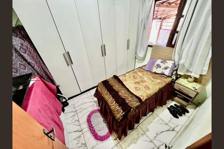 Casa à venda com 479m², 5 quartos e 2 vagas Casa à venda com 479m², 5 quartos e 2 vagasQuarto 1