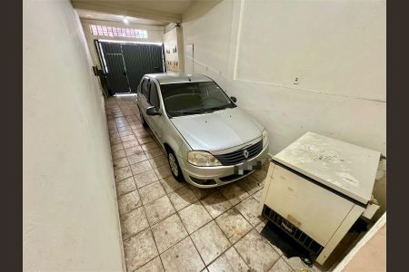 Casa à venda com 479m², 5 quartos e 2 vagas Casa à venda com 479m², 5 quartos e 2 vagasGaragem