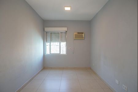 Apartamento à venda com 35m², 1 quarto e 1 vagaQuarto