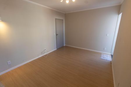 Apartamento à venda com 75m², 2 quartos e 1 vagaSALA