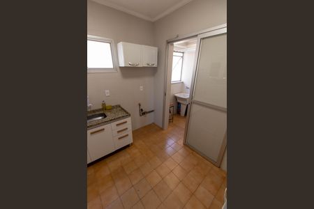 Apartamento à venda com 75m², 2 quartos e 1 vagaCOZINHA