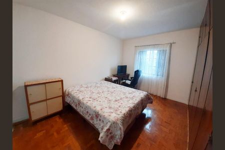 Casa à venda com 280m², 4 quartos e 3 vagasFoto 24