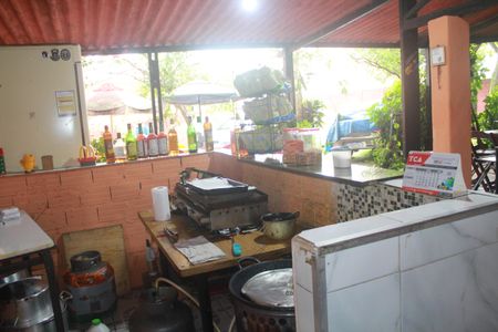 Casa à venda com 880m², 1 quarto e 10 vagasQuintal