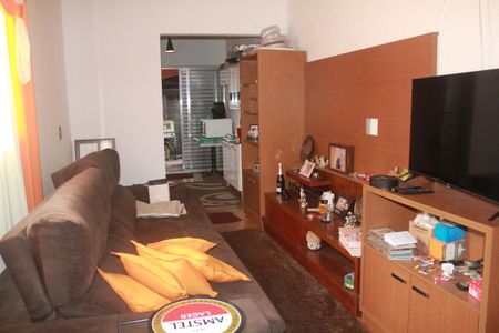 Casa à venda com 880m², 1 quarto e 10 vagasSala