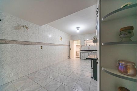 Casa à venda com 177m², 3 quartos e 3 vagas Casa à venda com 177m², 3 quartos e 3 vagasCozinha