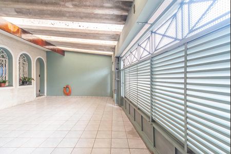 Casa à venda com 177m², 3 quartos e 3 vagas Casa à venda com 177m², 3 quartos e 3 vagasGaragem