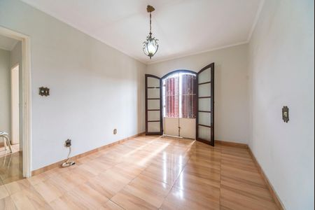 Casa à venda com 177m², 3 quartos e 3 vagas Casa à venda com 177m², 3 quartos e 3 vagasSuíte