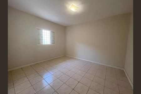 Casa à venda com 190m², 5 quartos e 3 vagasFoto 48