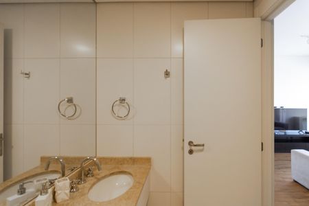 Apartamento para alugar com 78m², 2 quartos e 1 vagaBanheiro Social