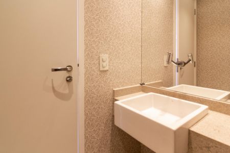Apartamento para alugar com 78m², 2 quartos e 1 vagaLavabo