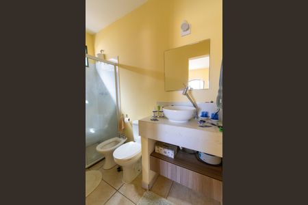 Casa à venda com 280m², 3 quartos e 4 vagasBanheiro Suíte 1