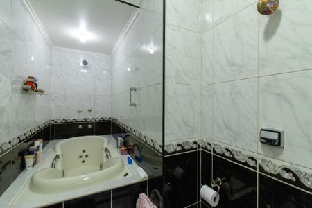 Casa à venda com 470m², 3 quartos e 4 vagas Casa à venda com 470m², 3 quartos e 4 vagasBanheiro Suíte 3