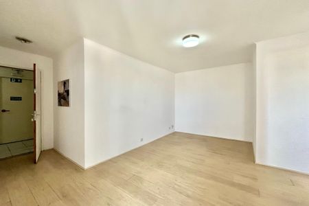 Apartamento à venda com 54m², 2 quartos e 1 vagaSala