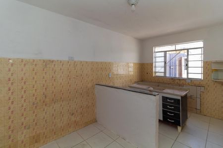 Casa à venda com 160m², 2 quartos e 4 vagas Casa à venda com 160m², 2 quartos e 4 vagasCasa 2 Cozinha