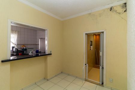 Casa à venda com 160m², 2 quartos e 4 vagas Casa à venda com 160m², 2 quartos e 4 vagasCasa 1 Sala