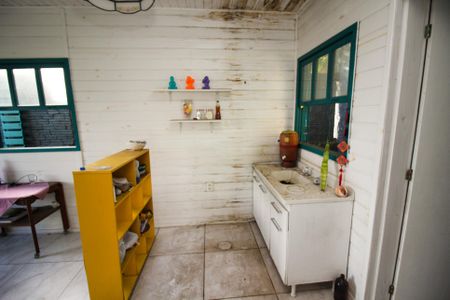 Casa para alugar com 50m², 3 quartos e 2 vagas Casa para alugar com 50m², 3 quartos e 2 vagasCozinha