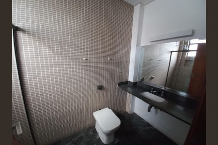 Apartamento para alugar com 360m², 4 quartos e 2 vagasBanheiro da Suíte 2