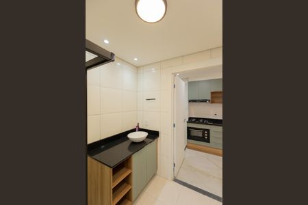 Apartamento para alugar com 38m², 1 quarto e sem vaga Apartamento para alugar com 38m², 1 quarto e sem vagaBanheiro