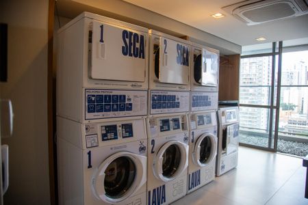 Apartamento à venda com 68m², 2 quartos e 1 vagaÁrea comum