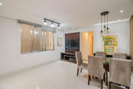 Apartamento à venda com 99m², 3 quartos e sem vaga Apartamento à venda com 99m², 3 quartos e sem vagaSala
