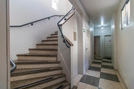 Apartamento à venda com 40m², 2 quartos e sem vagaEscadas