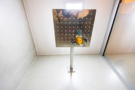 Apartamento à venda com 78m², 2 quartos e 1 vaga Apartamento à venda com 78m², 2 quartos e 1 vagaBanheiro social