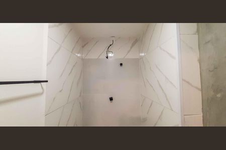 Apartamento à venda com 36m², 2 quartos e sem vaga Apartamento à venda com 36m², 2 quartos e sem vagaBanheiro